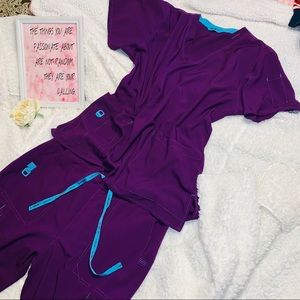 Carhartt Cross-Flex Utility Cargo Scrubs